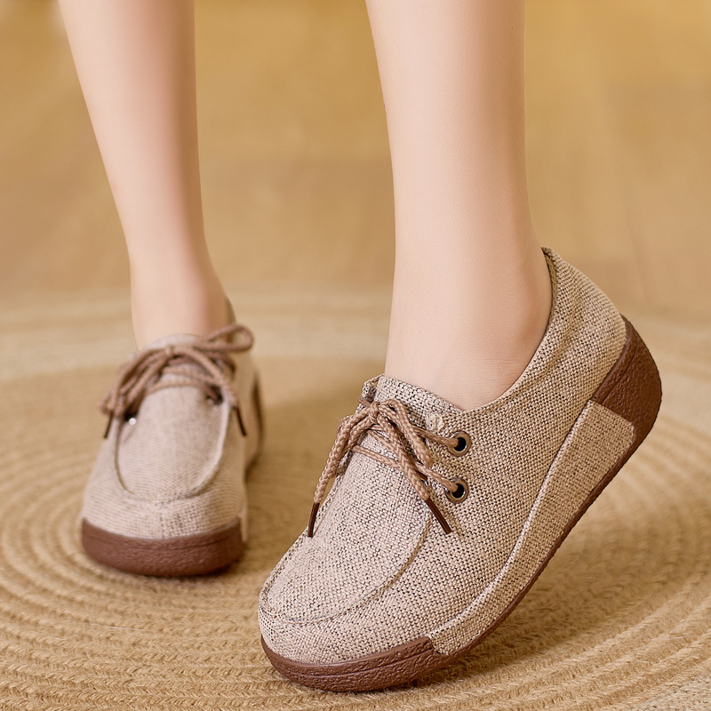 Women'S Shoes For Fall - Women's Round Toe Platform Moccasins Leather