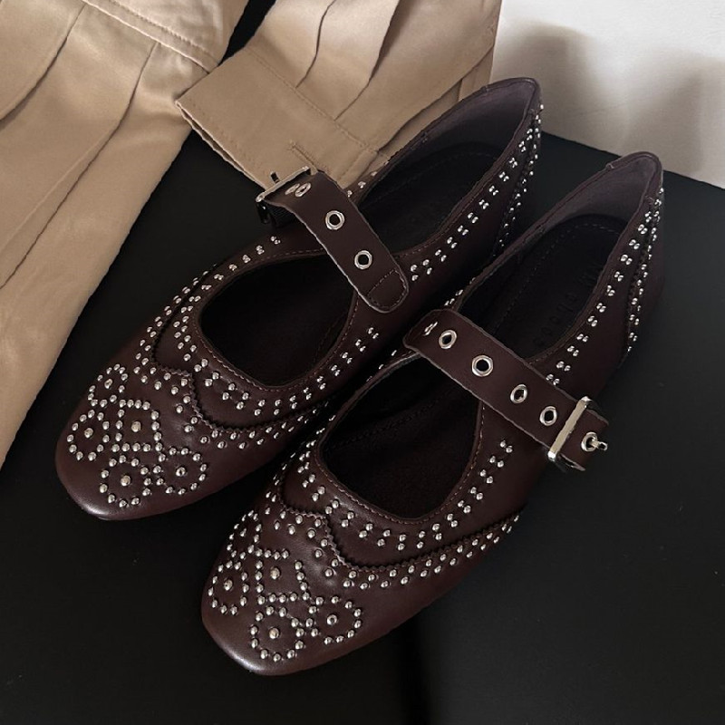 Retro Rivet Buckle Design Flat - Women Shoes Elegant ulasan dan harga