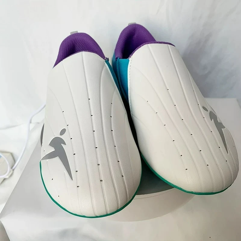 2026 Classic Brand Martial Art - Women'S Shoes Vs Men'S Size ulasan dan harga